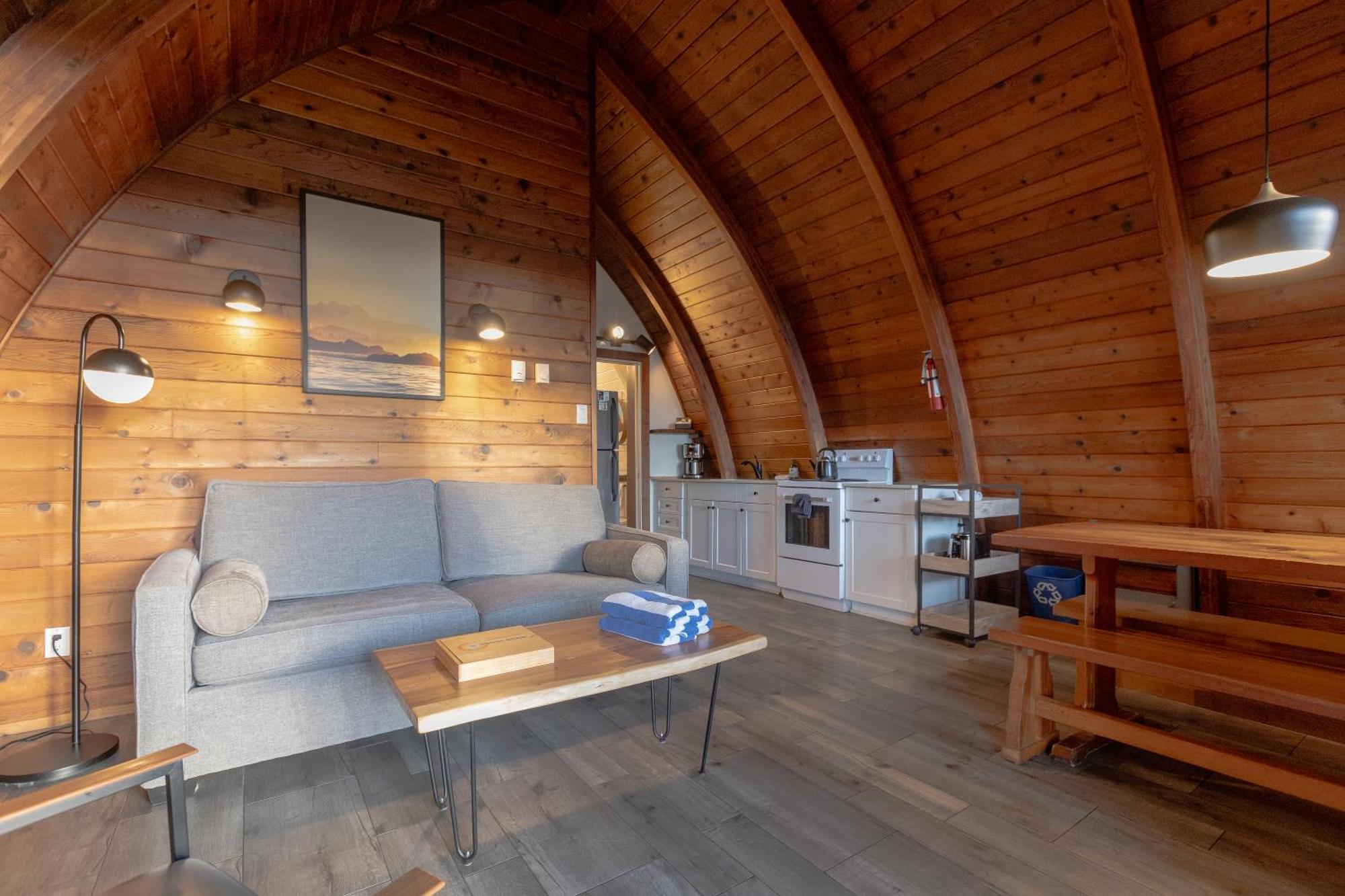 Ocean Village Resort Tofino Eksteriør bilde